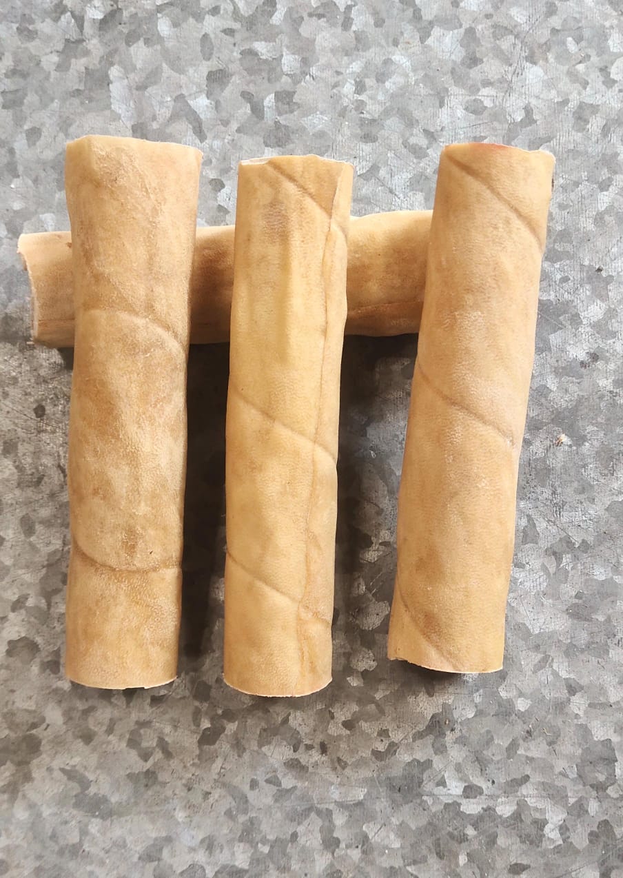 Lamb Skin Roll – Premium Natural Treat